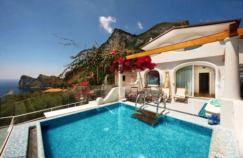 Marina del Cantone Villa | Luxury Villa- garden view-private swimming pool-air conditioning-jacuzzi