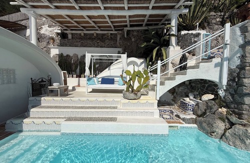Praiano Villa | Luxury villa with breathtaking views of the Amalfi coast and private swimming pool