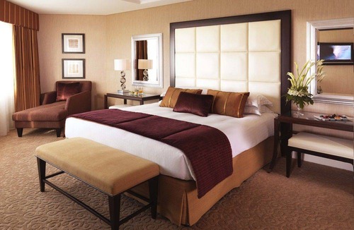 Garhoud Hotel | Mövenpick Grand Al Bustan Dubai