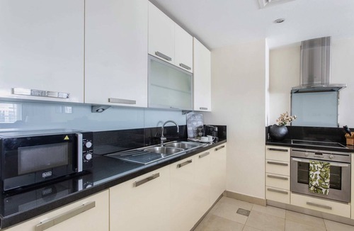 Jumeirah Lake Towers Apartment | Magnificent 2BR Apt w/Partial Lake views in JLT!