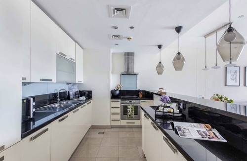 Jumeirah Lake Towers Apartment | Magnificent 2BR Apt w/Partial Lake views in JLT!