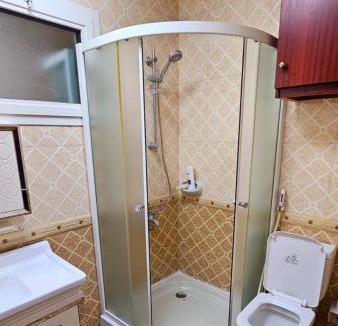 Al Khan Apartment | Magnificent 5 bedroom apartment near Al-Khan Beach