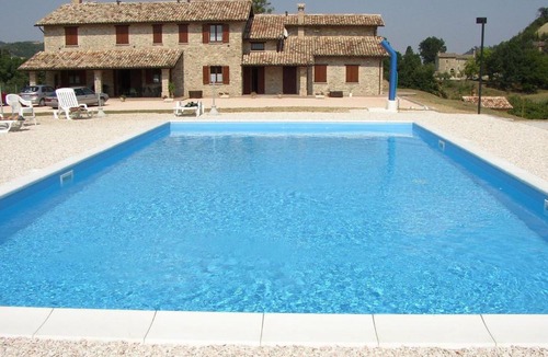 SantʼAngelo in Vado House | Magnificent Farmhouse in Sant Angelo in Vado with Garden