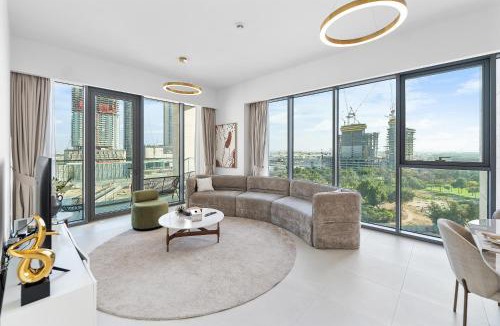 Al Safa Apartment | Magnificent - New 1BR in Canal Front Residences
