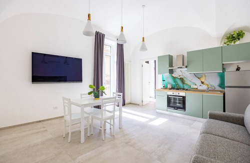 Vittorio Emanuele Apartment | Maison Carolina - One Bedroom Apartment, Sleeps 4