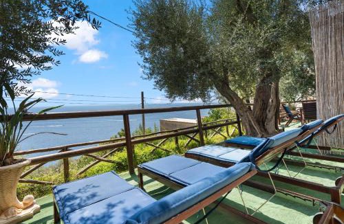 Laurito Villa | Maison Don Rafe'