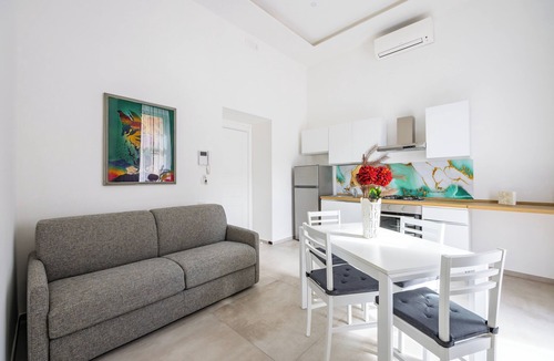 Vittorio Emanuele Apartment | Maison Emanuele Double Apartment