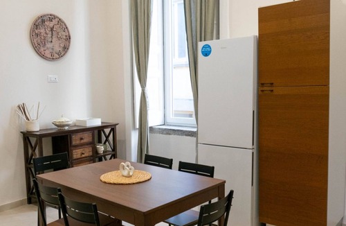 Quartieri Spagnoli Apartment | Maison Julie By Dimorra