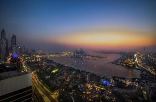 Dubai Media City Apartment | Maison Privee - Chic Coastal Escape with Open Sea Vws on Palm Entry
