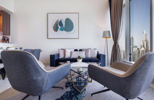 Dubai Media City Apartment | Maison Privee - Chic Coastal Escape with Open Sea Vws on Palm Entry
