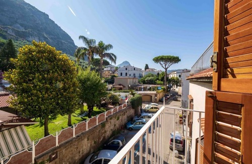Meta House | Maison Rosa - double room short distance from the sea