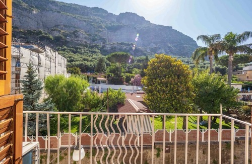 Meta House | Maison Rosa - double room short distance from the sea