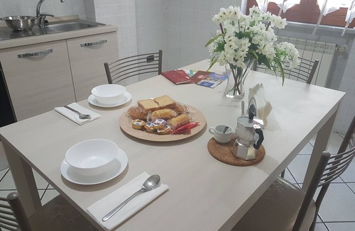 Scafati Apartment | Manor House