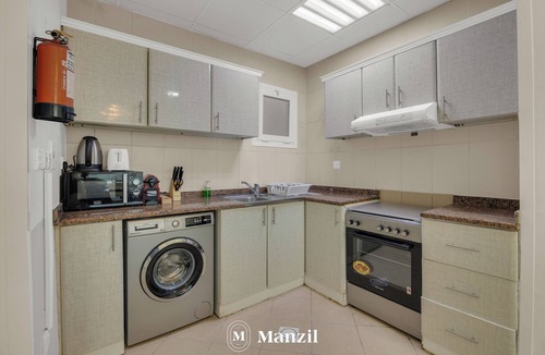Jumeirah Lake Towers Apartment | Manzil-1BR near JBR Beach & Blue Waters