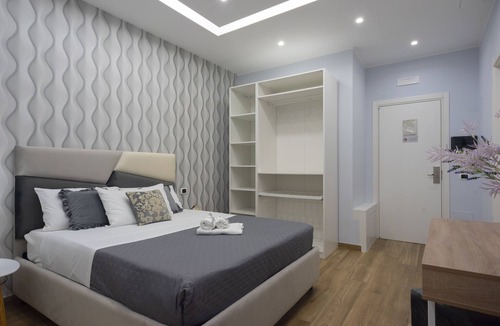 Fuorigrotta Bed & Breakfast | MarGab Guest House- Bed and Breakfast