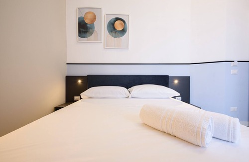 Arenella House | Maria Theresa Rooms & Garden - Camera 1