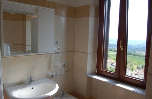 Castellina in Chianti House | Mariani Bed & Breakfast