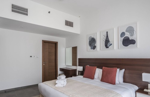 Dubai Marina Apartment | Marina Apartment, Minutes from Dubai Marina Walk