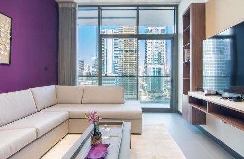 Jumeirah Lake Towers Apartment | MBL Royal, JLT -One Bedroom with Lake View