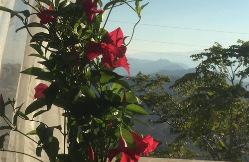 Gerace Villa | mediterranean villa on the outskirts of the historical marvel Gerace