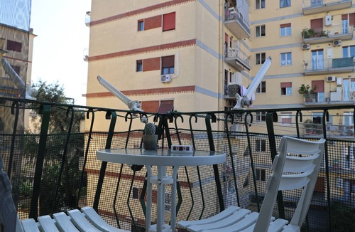 Materdei Apartment | Milly's house- perfect apartment for families in the center of Naples!
