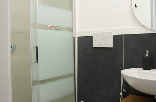 Torre Annunziata Apartment | Mimmo House