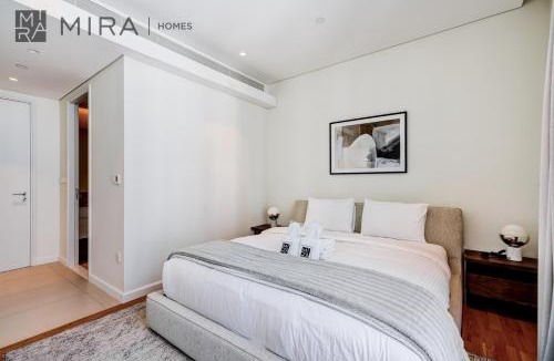 Garhoud Apartment | Mira Holiday Homes - Luxury 2 bedroom in Bluewaters with stunning view