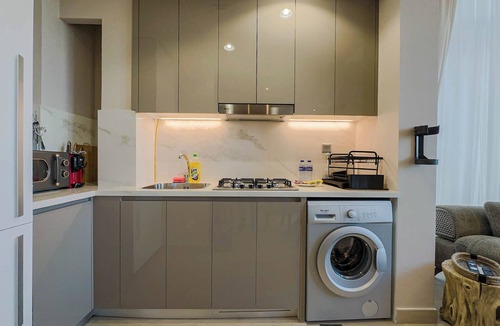 Dubai Apartment | Modern Comforts 1-Bedroom Retreat in Meydan