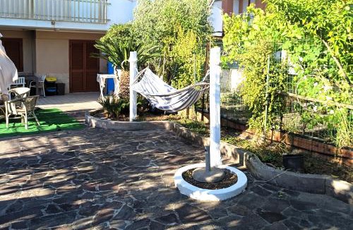 Gianola Apartment | Monolocale Tirreno studio seafront