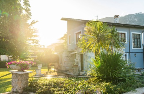 Cassino Villa | [Montecassino Abbey]Historic villa early 1960s