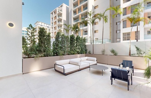 Al Satwa Apartment | Mood 45 - Deluxe Studio: Chic with private Terrace