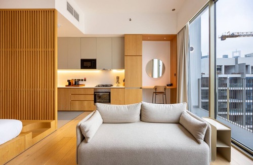 Al Satwa Apartment | Mood 45 - Superior Studio: Modern with City Views
