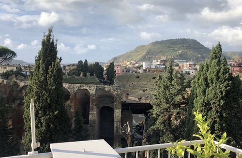 Pozzuoli Apartment | Moon's fault - all the fault of the moon Pozzuoli, Naples