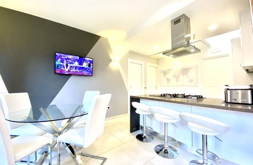 Tropea Apartment | "MOTTOLA APARTMENT" ELEGANT AND BRIGHT APARTMENT 200 mt from the sea