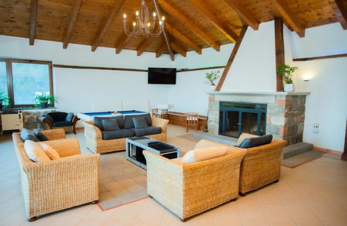 Vitulano House | Mount Paradise