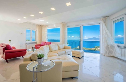 Priora Villa | MyExclusiveItaly - Villa with panoramic Vesuvius | Sorrento views & Private Pool