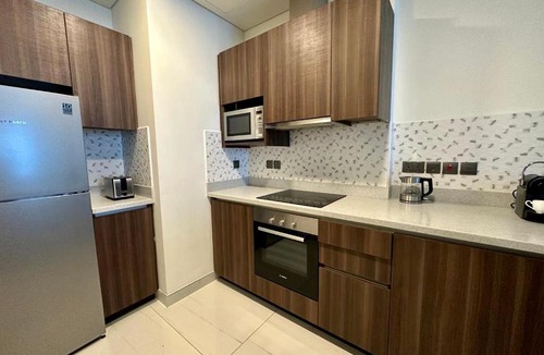 Dubai Media City Apartment | Myhome Avani Palm View Dubai