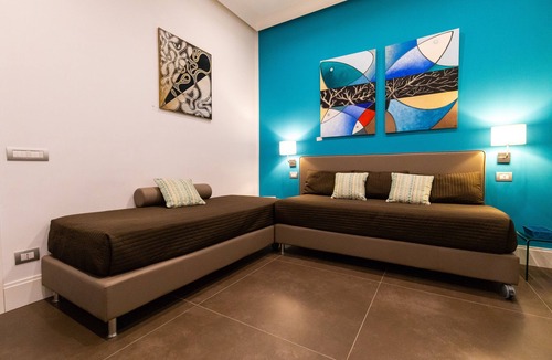 Santa Lucia Apartment | n'apARTment - art in the heart of Naples