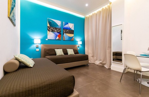 Santa Lucia Apartment | n'apARTment - art in the heart of Naples