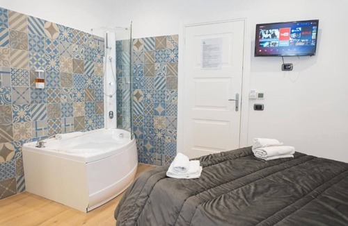 Vittorio Emanuele Bed & Breakfast | NA Beautiful View Rooftop-B&B - Double Room with Sea View