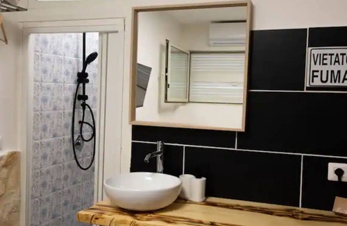 Naples City Centre Apartment | Napoli Historic center Tribunali Duomo house