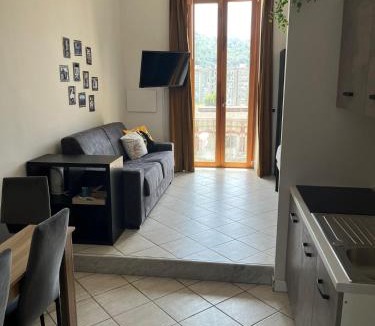 Fuorigrotta Apartment | Napoli studio 106