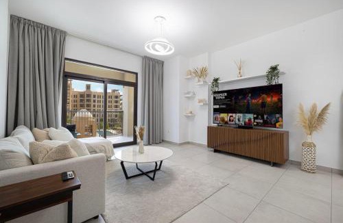 Umm Suqeim 3 Apartment | Near Burj Al Pool View Balcony MJL 2BR
