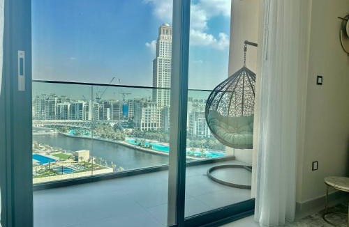 Dubai Apartment | NEW Exceptional Lagoon View - 2 Stylish Bedrooms