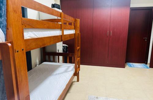 Dubai Marina Hostel | New Horizon JBR