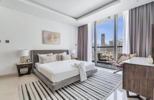 Al Quoz Apartment | New Luxury 1BR Apart Business Bay with Balcony