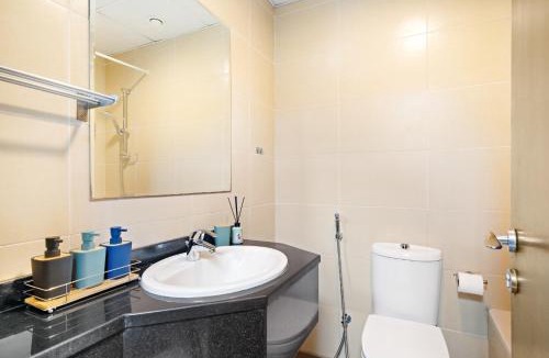 Dubai Sports City Apartment | New Studio in Sport City - Pool, Gym, Parking