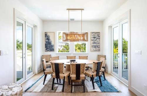Key West House | New The Altair House - Fire Pit Pool & Hot Tub