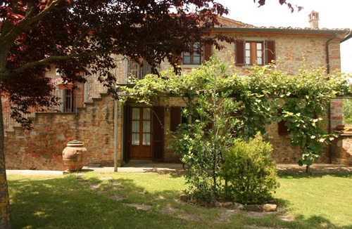 Castiglion Fiorentino Apartment | Nice apartment for 2 guests with pool, WIFI, TV and pets allowed, close to Cortona