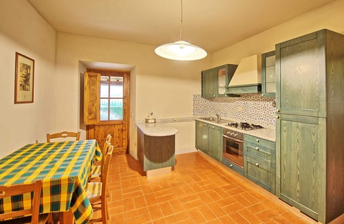San Casciano in Val di Pesa Apartment | Nice apartment with pool, WIFI, TV, pets allowed and panoramic view, close to Greve In Chianti